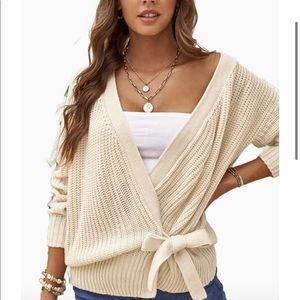 Cream tie wrap sweater NWT